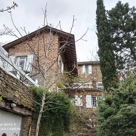 Casteljosse - Nature Calme Et Serenite Bed & Breakfast