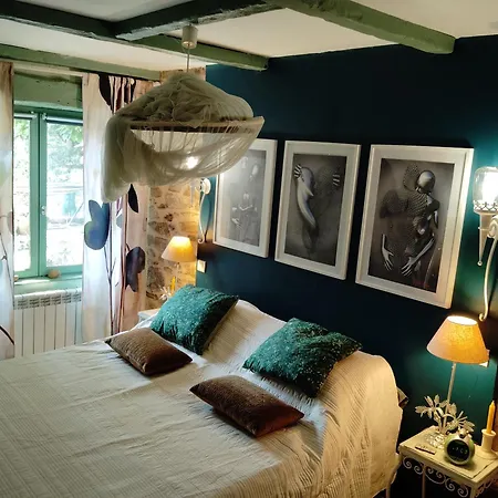 Casteljosse - Nature Calme Et Serenite Bed & Breakfast 4*