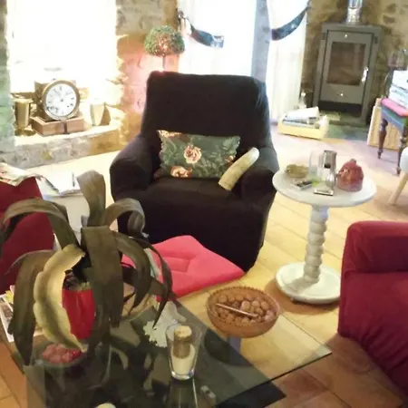 Casteljosse - Nature Calme Et Serenite 4*