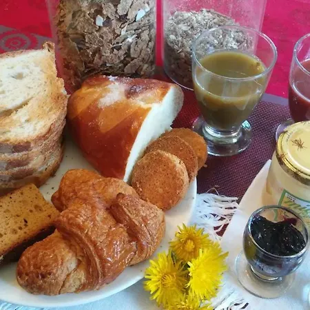 Bed & Breakfast Casteljosse - Nature Calme Et Serenite