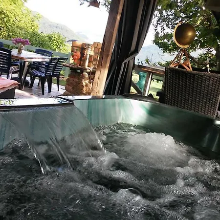 Casteljosse - Nature Calme Et Serenite 4*