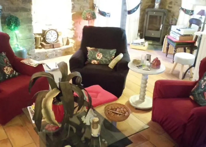 Casteljosse - Nature Calme Et Serenite 4*